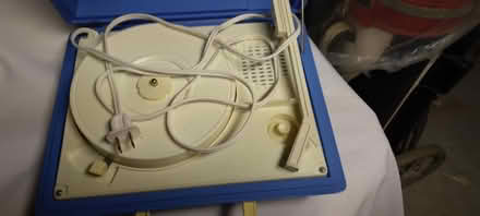 Photo of free Record Player (Hyde Park, near McDonalds) #2