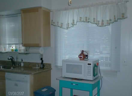 Photo of free GE microwave oven (Western Dearborn) #1