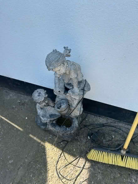 Photo of free water fountain (gobowen) #1