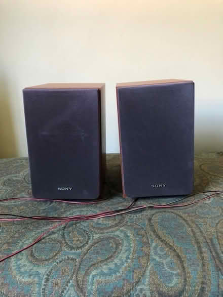 Photo of free Pair of Sony speakers (Datchet SL3) #1