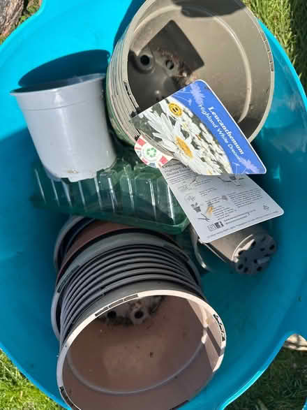 Photo of free Plastic flower pots (Guildford GU2) #1