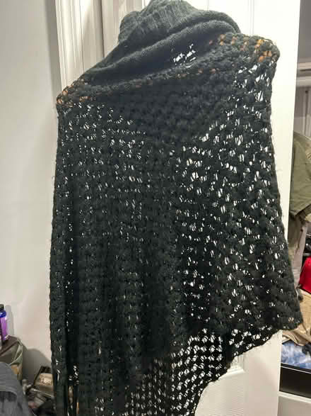 Photo of free Sweater (07003) #1