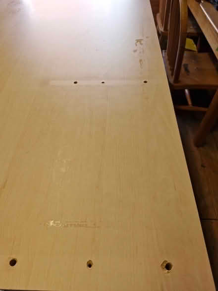 Photo of free Desk (Chinnor OX39) #1
