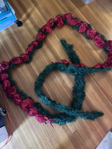 Photo of free Christmas Garland (Sellwood / Moreland) #3