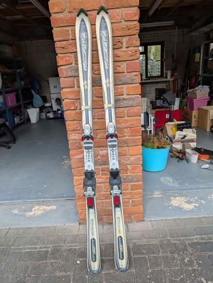 Photo of free Pair of skis and pair of poles (Pant SY10) #1