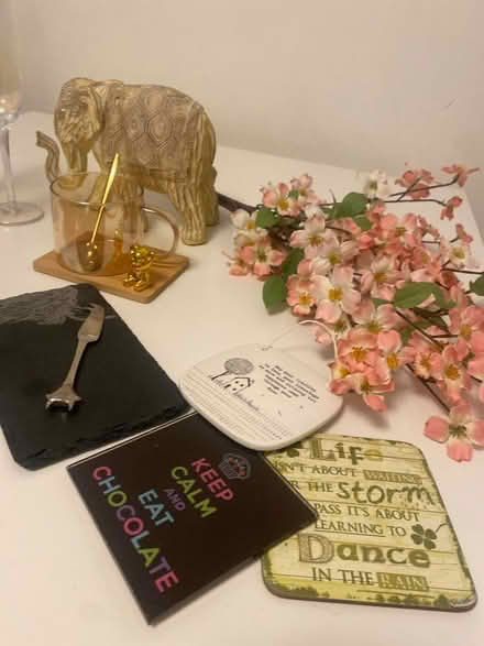 Photo of free Mix items (Earl’s court) #3