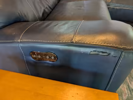 Photo of free 3-Piece Leather Couch with Chaise (Marietta, near Pope HS) #2