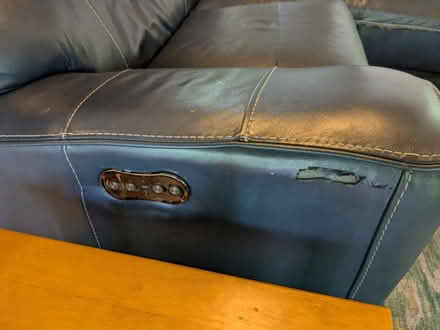 Photo of free 3-Piece Leather Couch with Chaise (Marietta, near Pope HS) #2