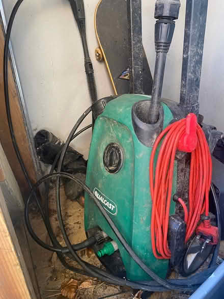 Photo of free Pressure washer (Lostwithiel) #1