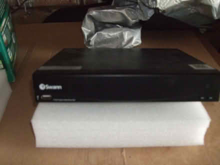 Photo of free 8 channel DVR (Havering Grange RM1) #2