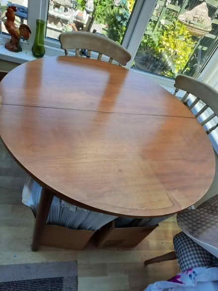Photo of free Dinning table (paignton) #1