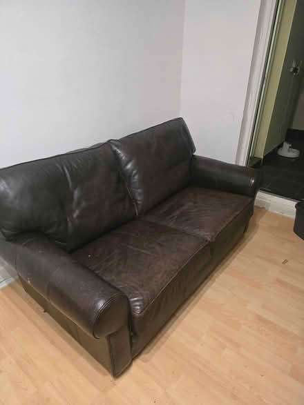 Photo of free Leather sofa (So165fy) #2