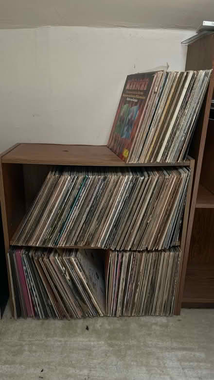 Photo of free Records (Bowie Highbridge) #1
