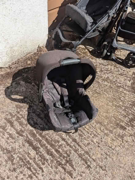 Photo of free 0-18months car seat (Frenchay BS16) #2