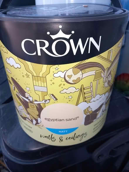 Photo of free Sand colour paint (Totnes) #1