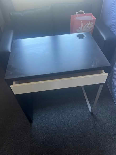 Photo of free desk (Edinburgh EH4) #1