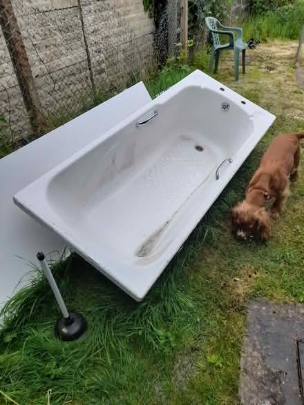 Photo of free Bath (Loughborough) #1