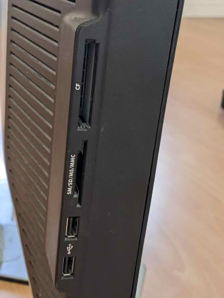 Photo of free Dell Ultrasharp Wide-screen LCD Flat Panel Monitor (Willen MK15) #4