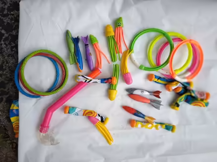 Photo of free Pool Diving Toys (Hyde Park, near McDonalds) #2