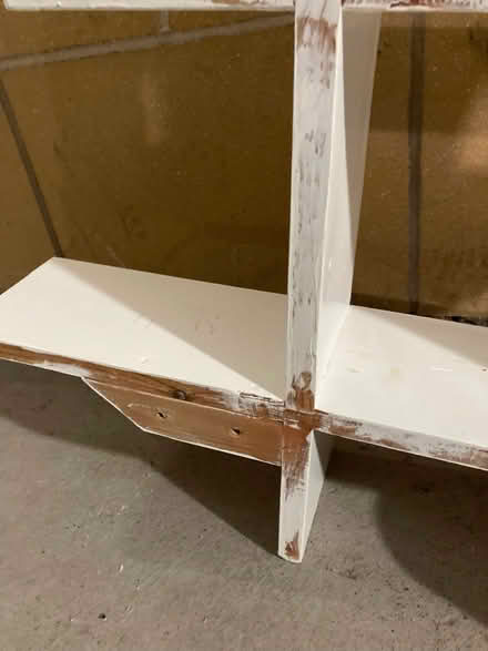 Photo of free white shelf with asymmetric shelves for wall-mounting (Morningside EH10) #3