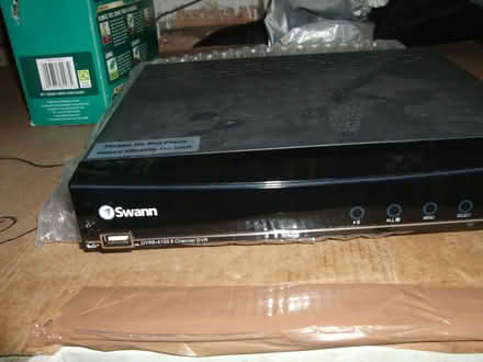Photo of free 8channel cctv box (Havering Grange RM1) #1