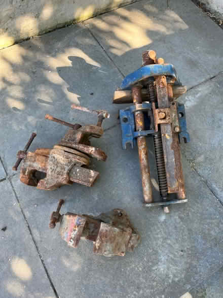 Photo of free Various clamps (G76) #1