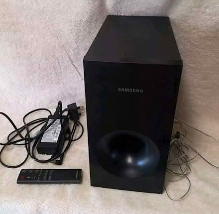 Photo of free Soundbar & Woofer (Sunniside DL13) #4
