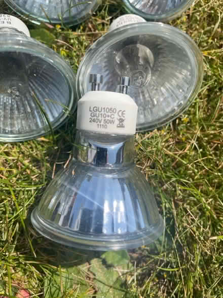 Photo of free GU10 light bulbs / lamps (Selsey PO20) #2