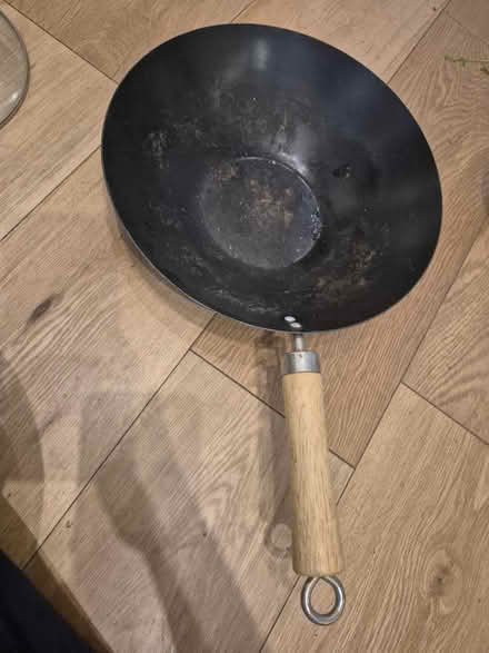 Photo of free Ken Hom Wok with Lid (Bath, BA1) #2