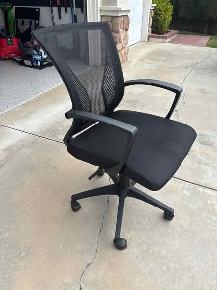 Photo of free Office Chair (Pacific Hills) #3