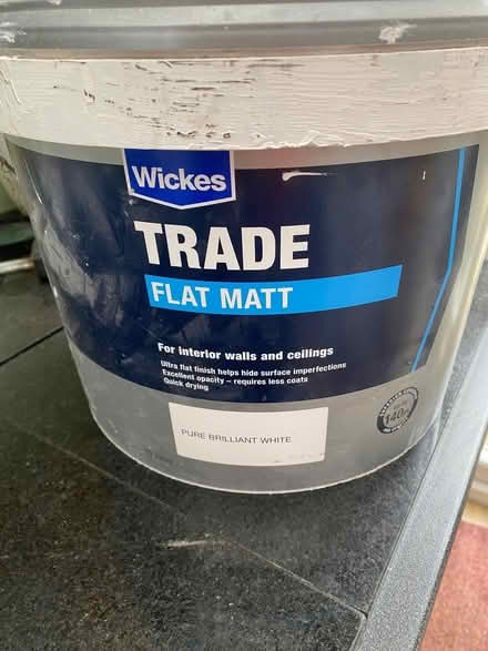 Photo of free White paint (Woodford IG8) #1