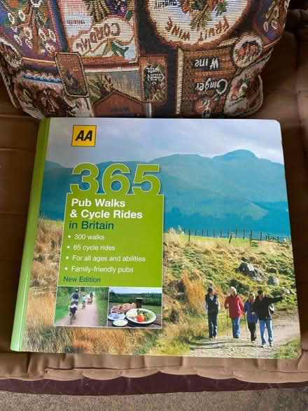 Photo of free Book (Hoo Rochester ME3) #1