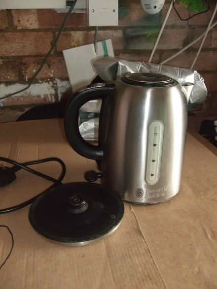 Photo of free kettle (Havering Grange RM1) #1