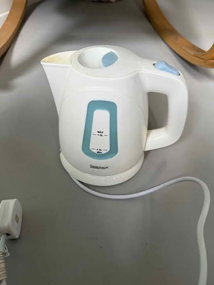 Photo of free Kettle (Kennington) #1