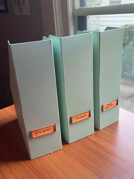 Photo of free Magazine holder (set of 3) blue (Sellwood / Moreland) #2