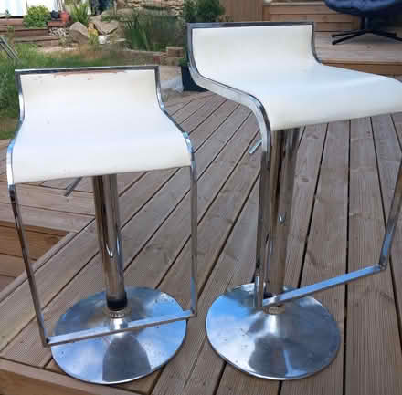 Photo of free 2 breakfast bar stools (Woodingdean BN2) #1