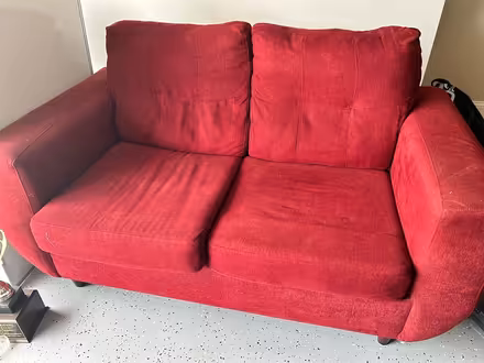 Photo of free sofa and dining table (30680) #2