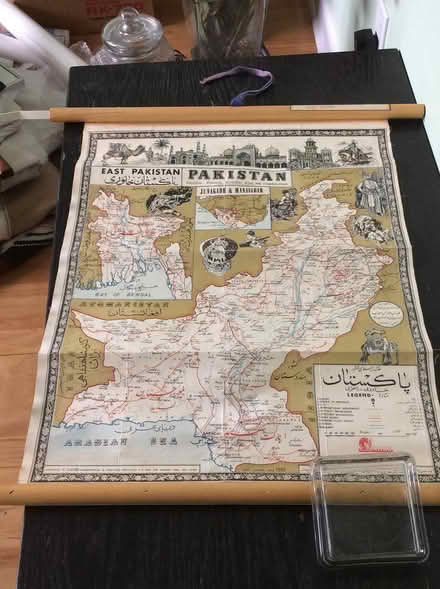 Photo of free East Pakistan Wall Map (Ottawa West) #1