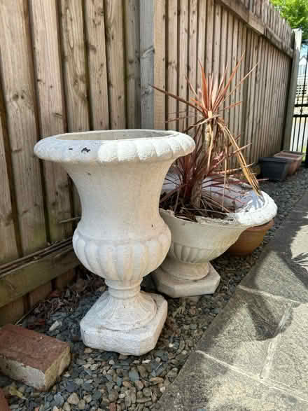 Photo of free Plastic planter (Adel LS16) #1