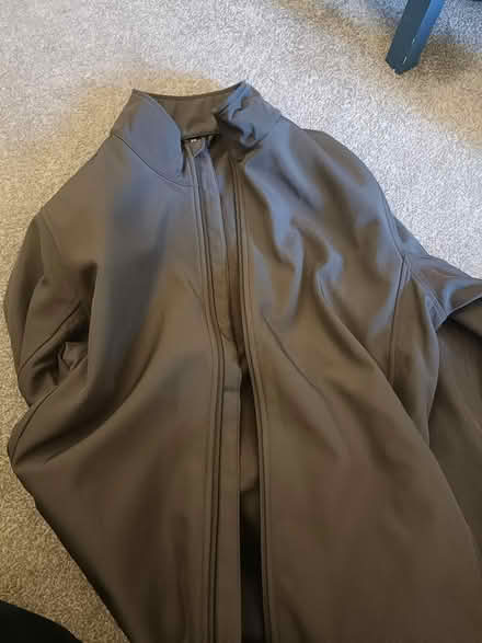 Photo of free Mens L softshell jacket (Highgate N6) #1