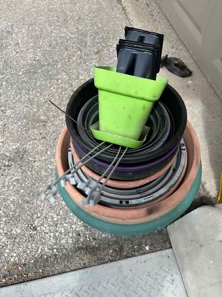 Photo of free Various plant pots containers (L5L 5P5) #2