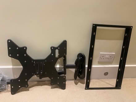 Photo of free Monitor/ tv stand (W14) #1