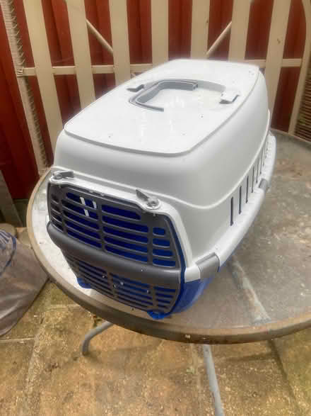 Photo of free Pet carrier (BA1) #1
