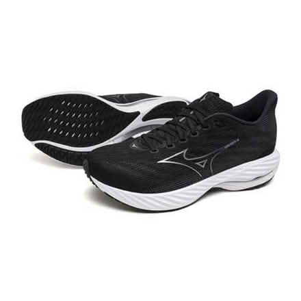 Photo of Running shoe (Canterbury) #1