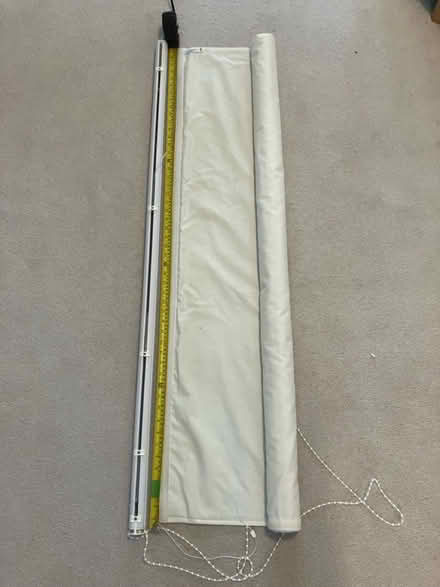 Photo of free White/cream blind 130w x 120l (Aylesbury HP19) #3