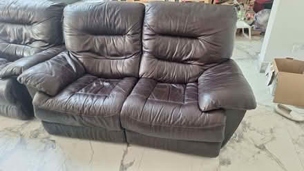 Photo of free Brown leather manual recliner 2seater and single chair (Orpington BR6) #2