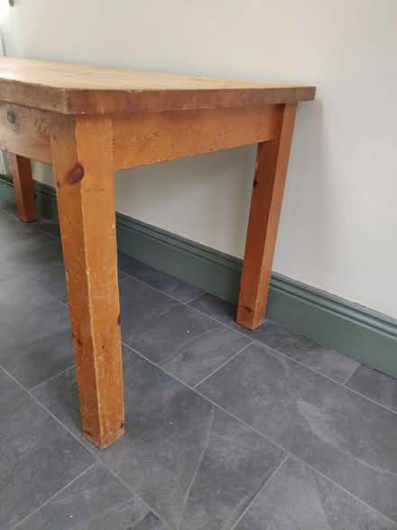Photo of free Pine kitchen table (Hornsey N8) #2