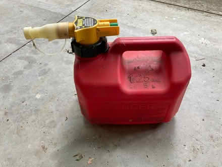 Photo of free Gas Cans (Ridgewood, NJ) #2