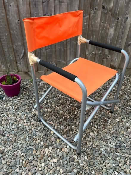 Photo of free Chair - Wide Director Style (Franche DY11) #1