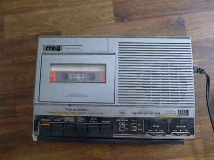 Photo of free portable cassette recorder/player (Bloor and Ossington) #1